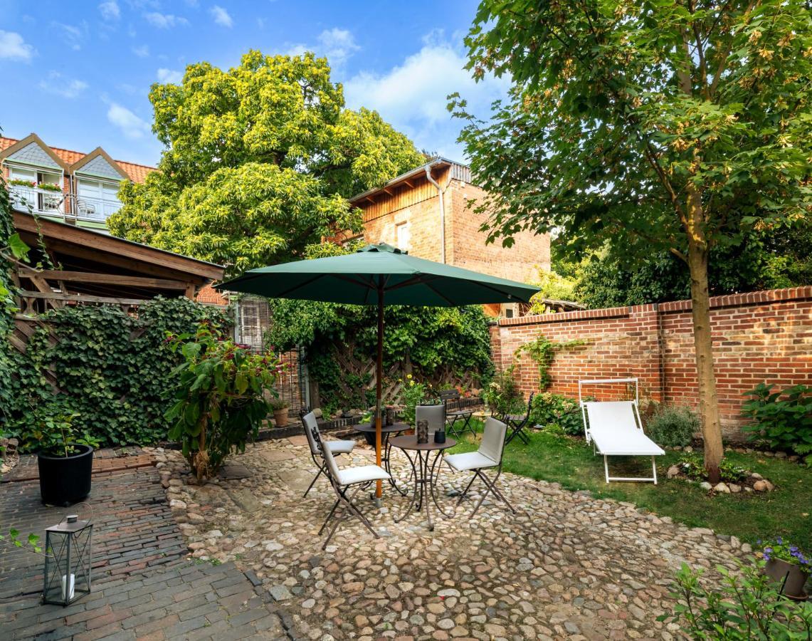 Johannis Suite - Schrangen-Suites-1389 Lüneburg Eksteriør bilde