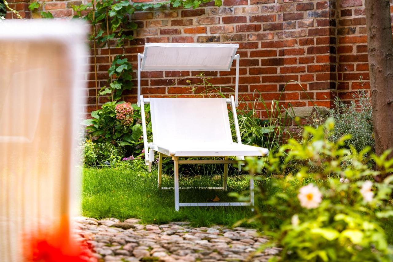 Johannis Suite - Schrangen-Suites-1389 Lüneburg Eksteriør bilde