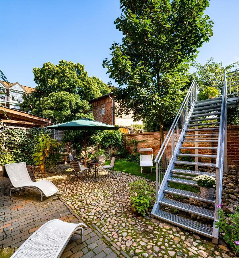 Johannis Suite - Schrangen-Suites-1389 Lüneburg Eksteriør bilde